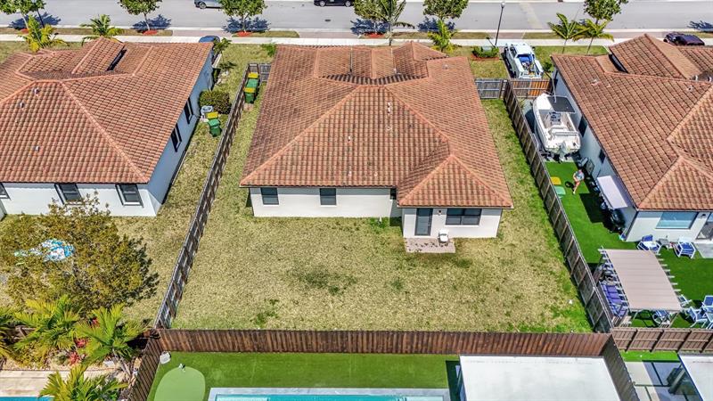 Image 45 of 57 For 2574 2nd St  