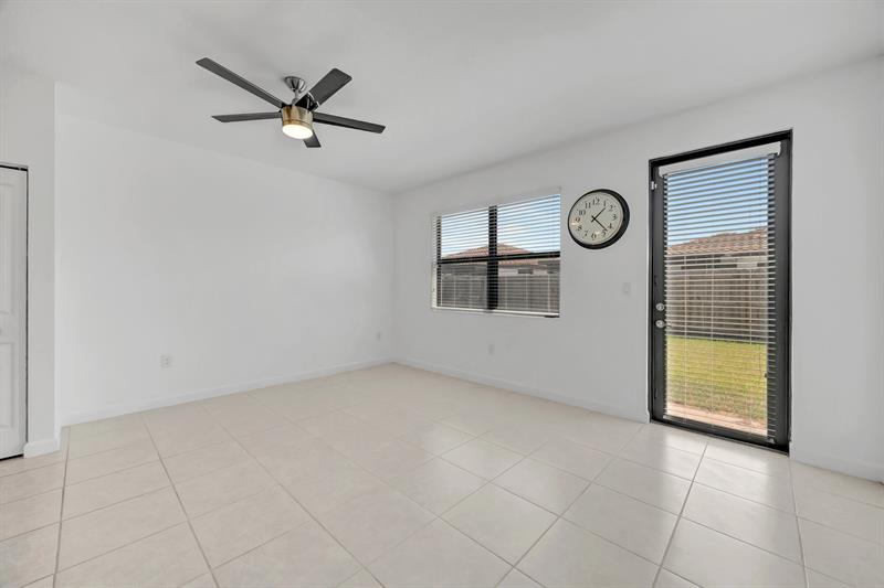 Image 7 of 57 For 2574 2nd St  
