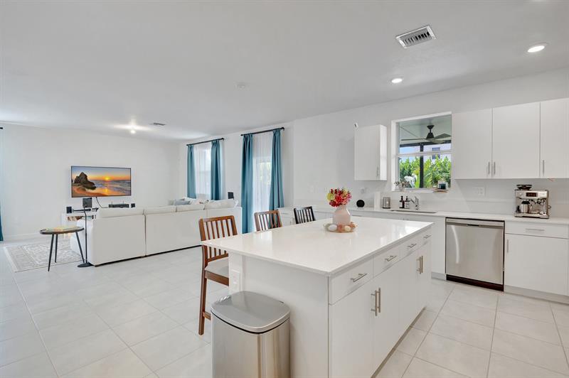 Image 11 of 48 For 12738 212th St