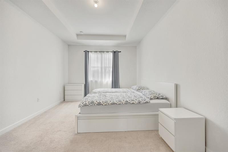 Image 20 of 48 For 12738 212th St