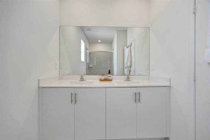 Image 23 of 48 For 12738 212th St