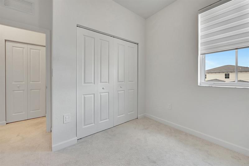 Image 31 of 48 For 12738 212th St
