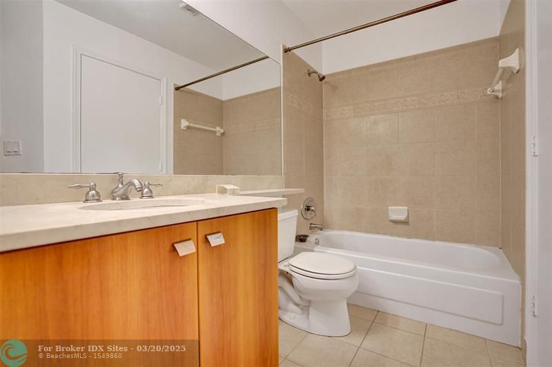 Image 30 of 44 For 1050 Crystal Way  N