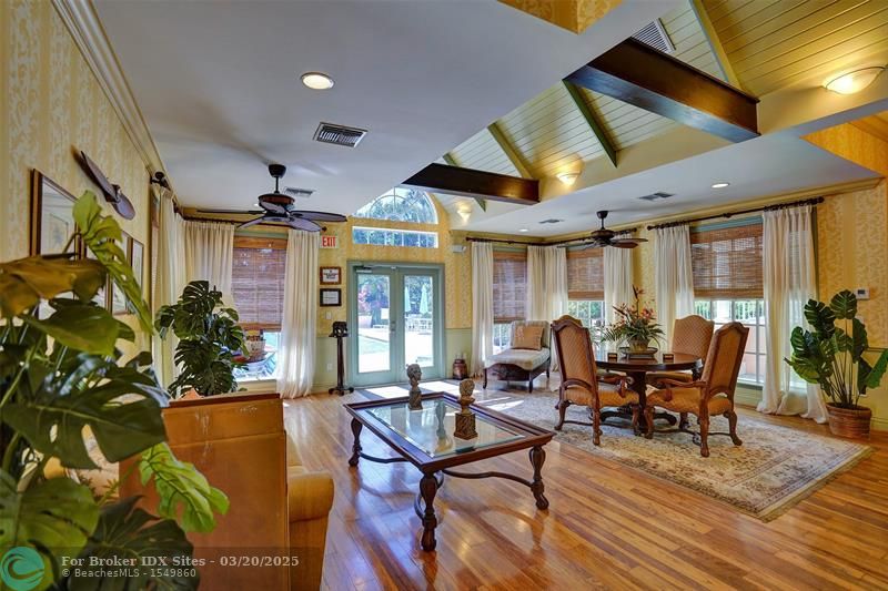 Image 39 of 44 For 1050 Crystal Way  N