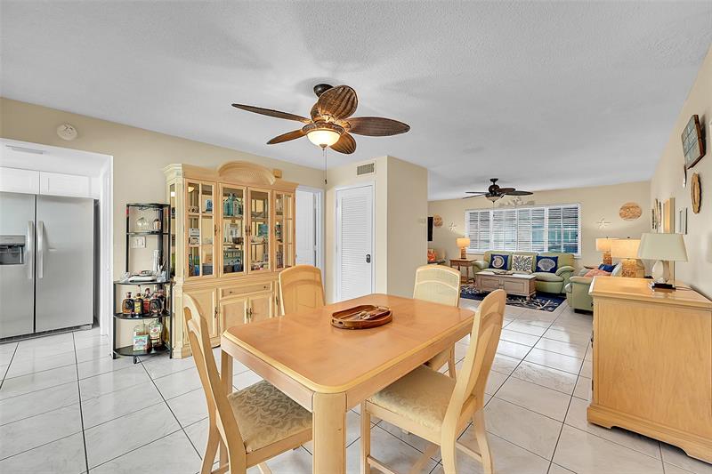 Image 10 of 47 For 5400 Ocean Blvd  20