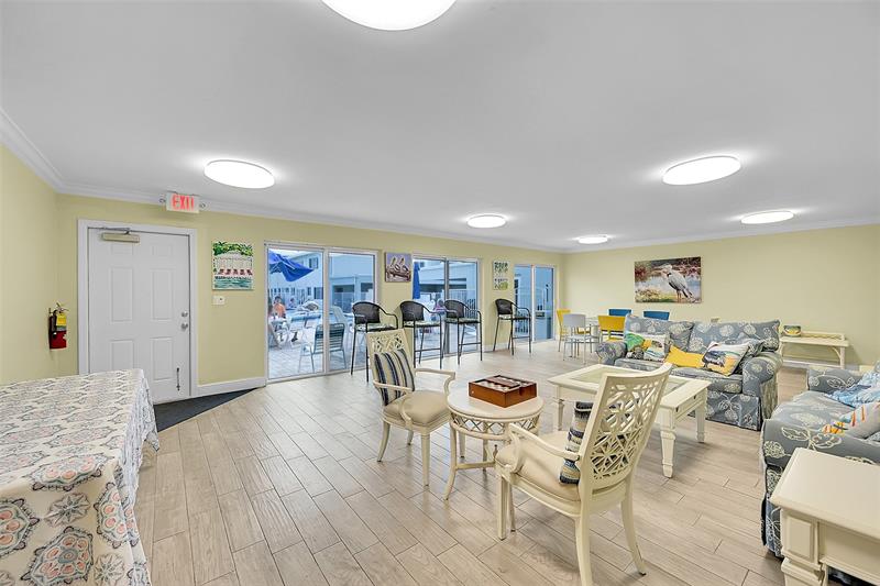 Image 34 of 47 For 5400 Ocean Blvd  20