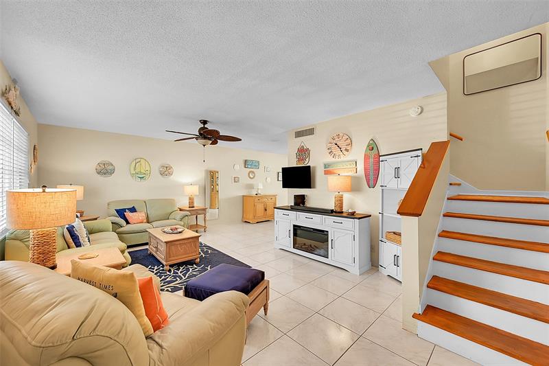 Image 5 of 47 For 5400 Ocean Blvd  20