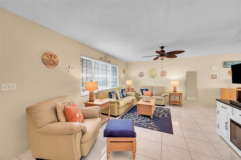 Image 6 of 47 For 5400 Ocean Blvd  20