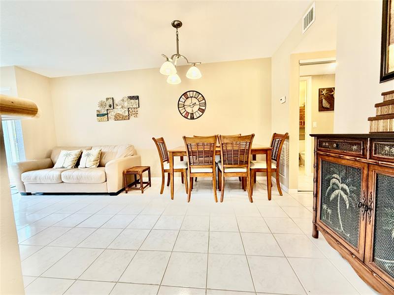 Image 11 of 38 For 42 Tilford C  42