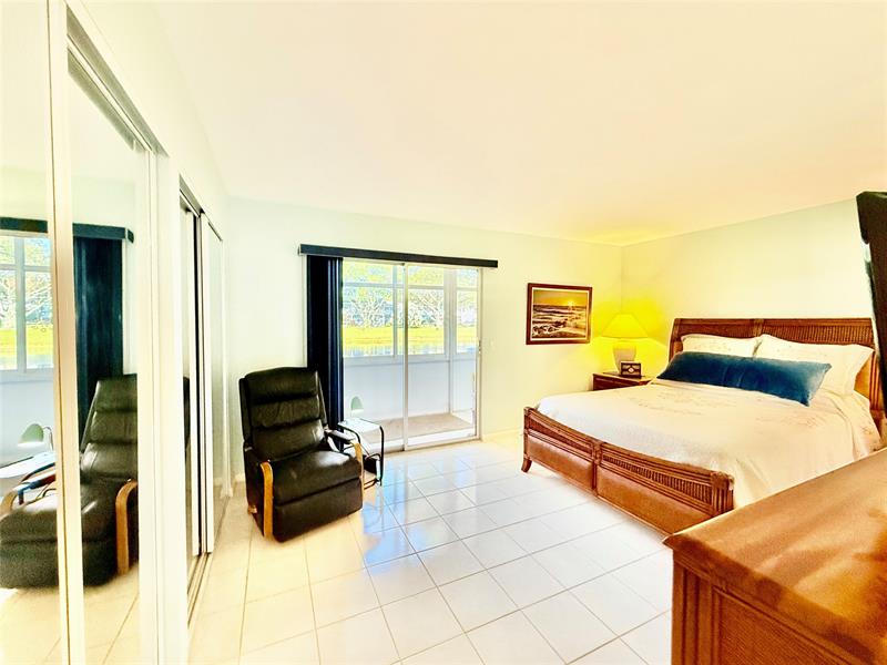 Image 19 of 38 For 42 Tilford C  42