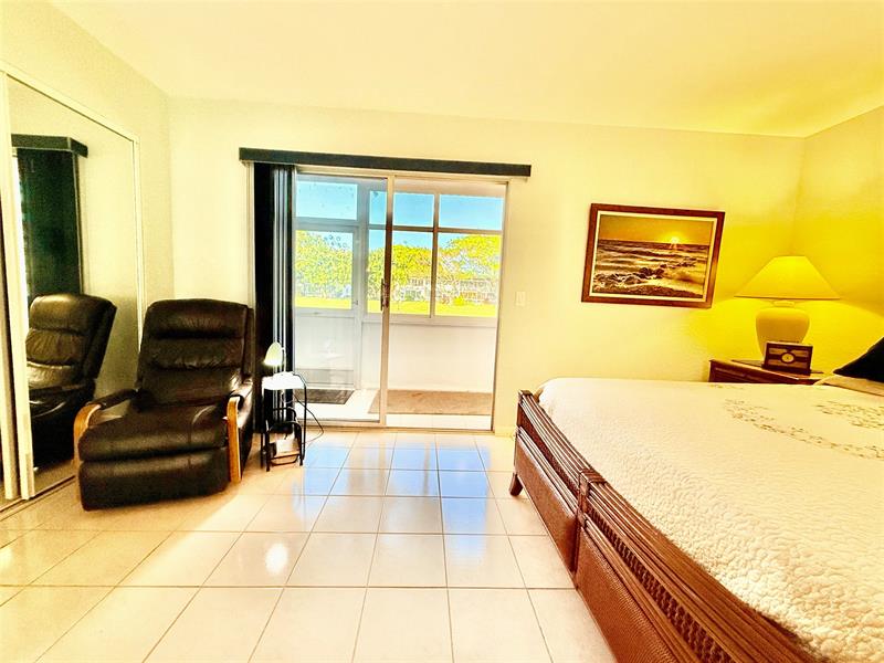 Image 25 of 38 For 42 Tilford C  42