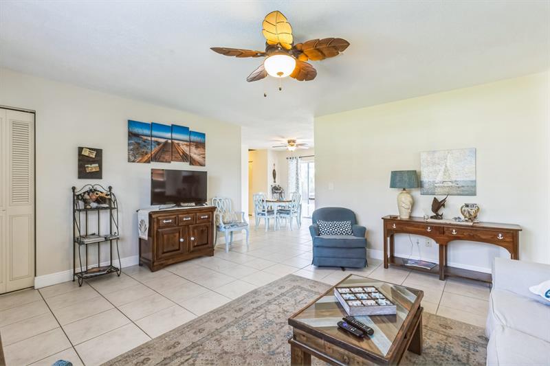 Image 8 of 31 For 1153 Dolphin Drive