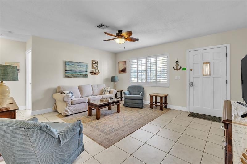 Image 9 of 31 For 1153 Dolphin Drive
