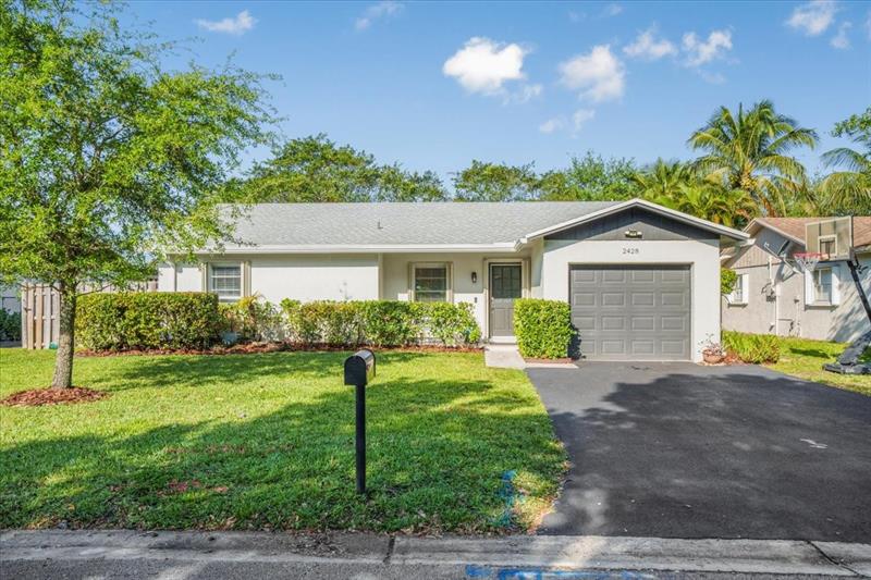 Image 3 of 25 For 2428 98th Ln