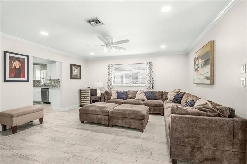 Image 6 of 25 For 2428 98th Ln