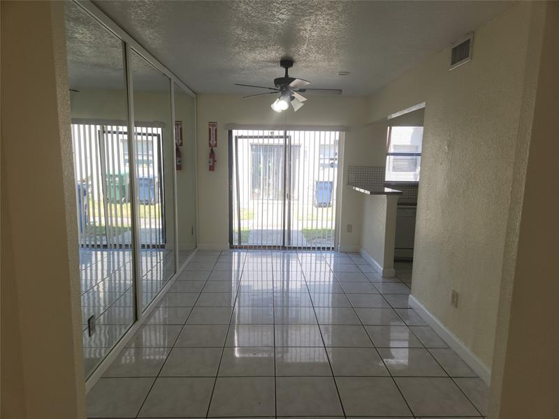Image 6 of 20 For 2400 52nd Ave  2400