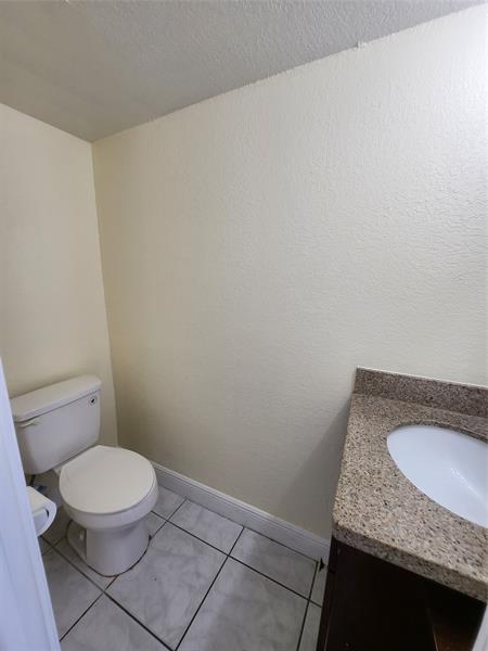 Image 7 of 20 For 2400 52nd Ave  2400