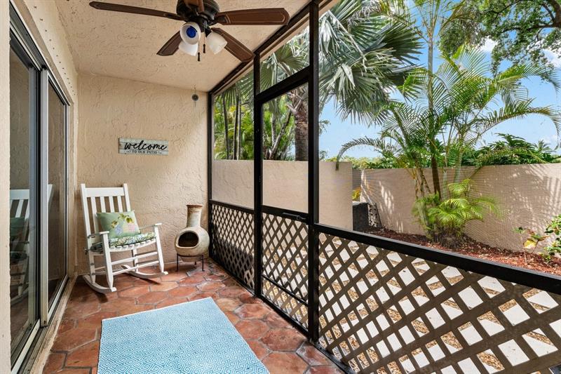 Image 19 of 23 For 10821 Cypress Glen Dr  10821