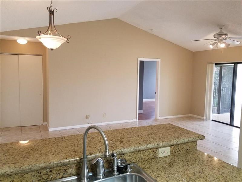 Image 9 of 35 For 10121 Sunrise Blvd  302