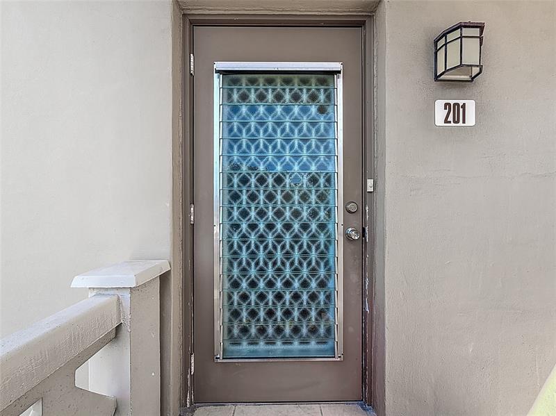 Image 12 of 59 For 5001 34th St  201