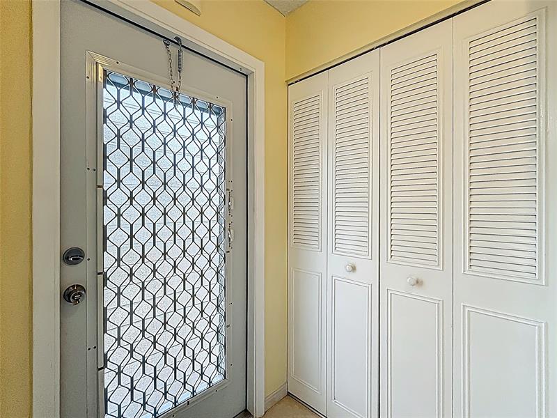 Image 13 of 59 For 5001 34th St  201