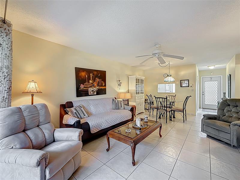 Image 30 of 59 For 5001 34th St  201
