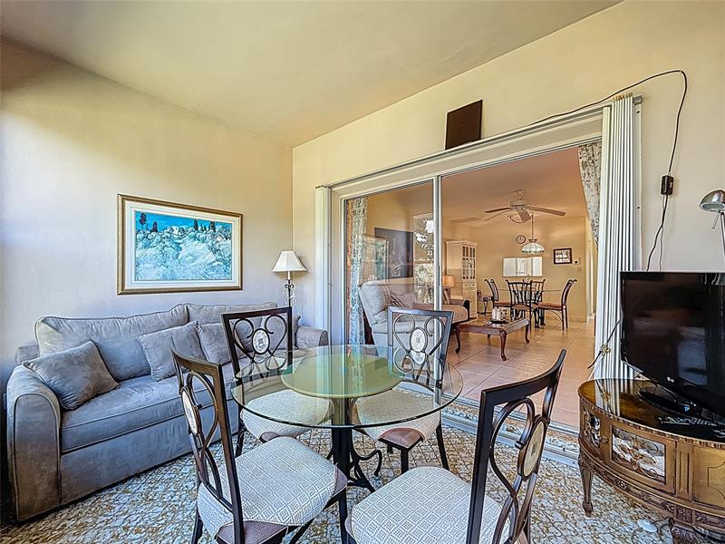 Image 45 of 59 For 5001 34th St  201
