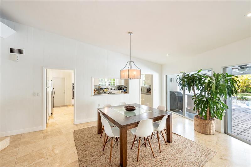 Image 17 of 31 For 6205 108 St  