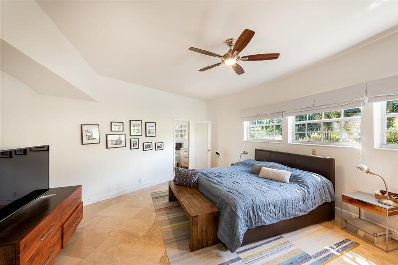 Image 18 of 31 For 6205 108 St  