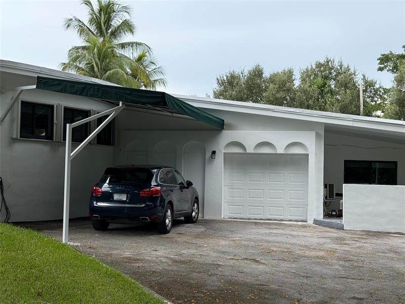 Image 30 of 31 For 6205 108 St  