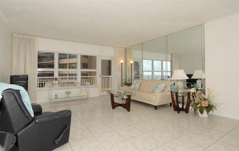 Image 6 of 26 For 3850 Galt Ocean Dr  1204