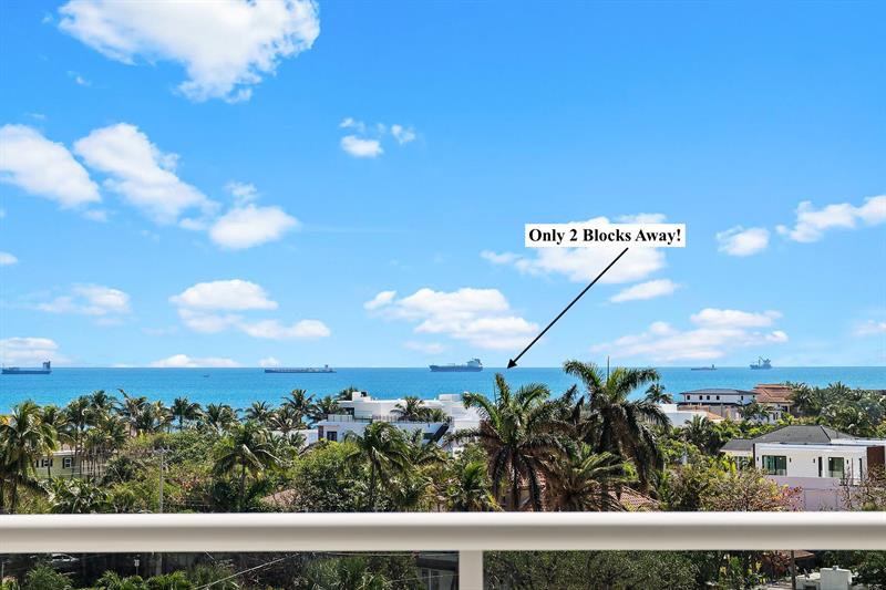 Image 15 of 44 For 2715 Ocean Boulevard  7c
