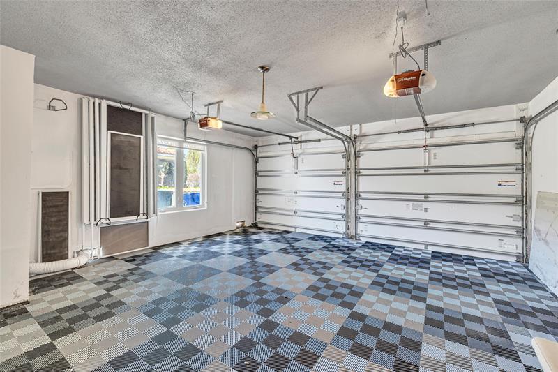 Image 43 of 74 For 3308 38th St