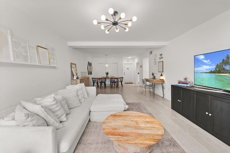 Image 4 of 20 For 1655 115th St  10b