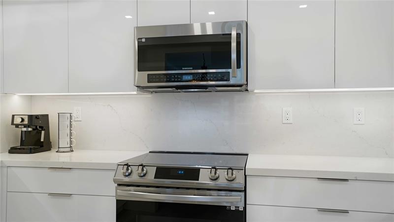 Image 20 of 64 For 3550 Galt Ocean Dr  804