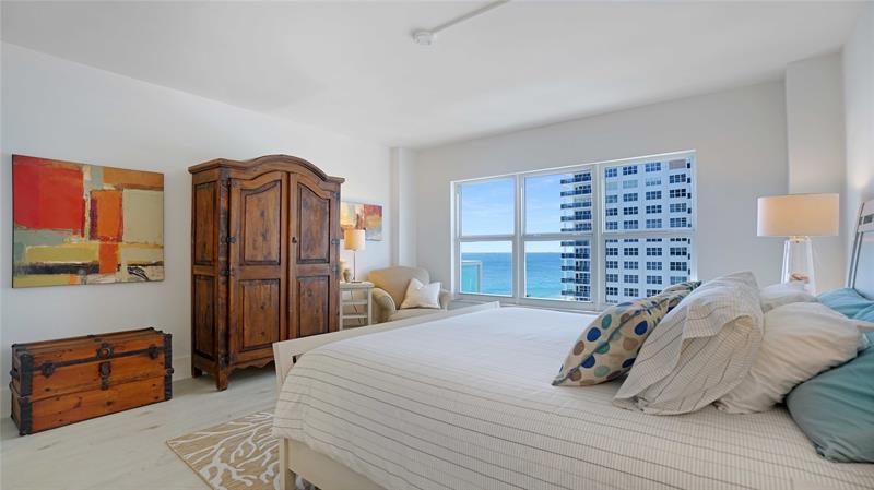 Image 24 of 64 For 3550 Galt Ocean Dr  804