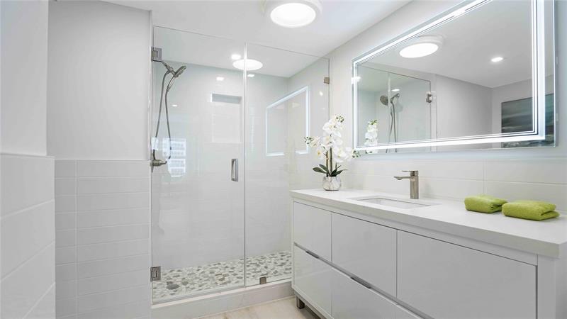 Image 33 of 64 For 3550 Galt Ocean Dr  804