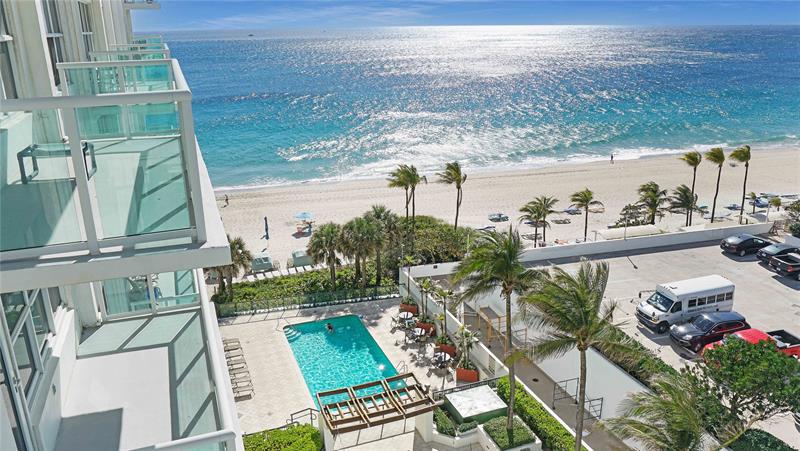 Image 36 of 64 For 3550 Galt Ocean Dr  804