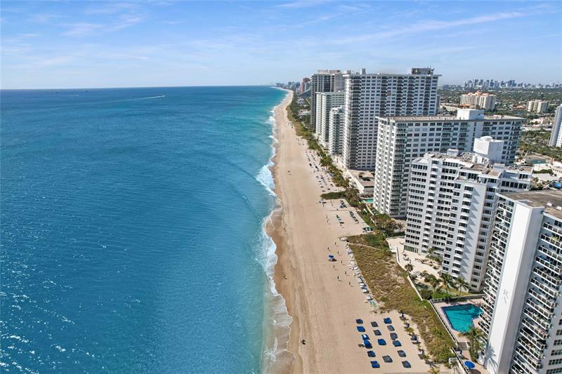 Image 60 of 64 For 3550 Galt Ocean Dr  804