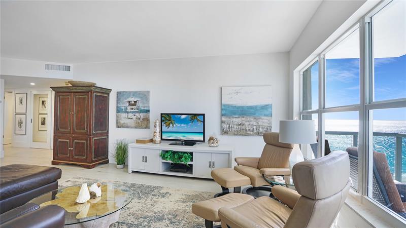 Image 7 of 64 For 3550 Galt Ocean Dr  804
