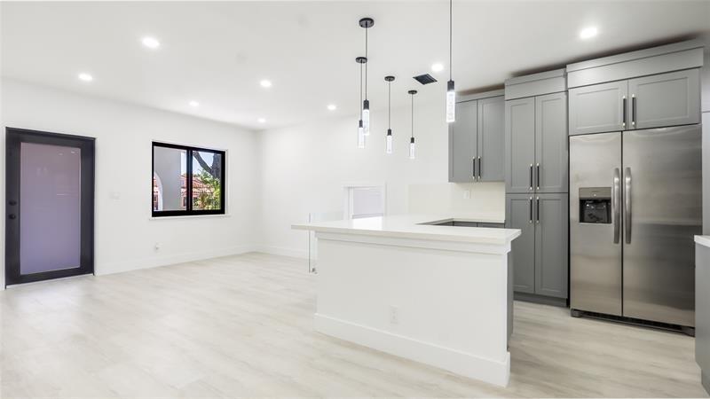 Image 7 of 31 For 2271 19th Ter