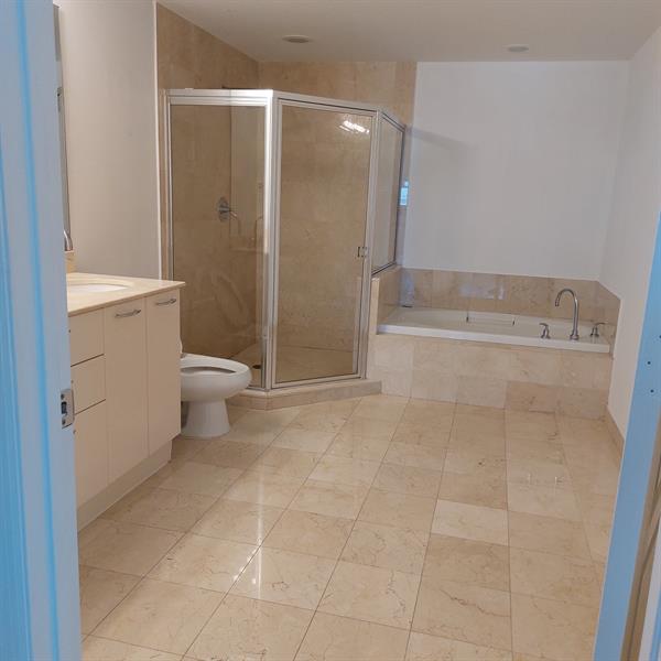 Image 4 of 6 For 350 2nd St  1260