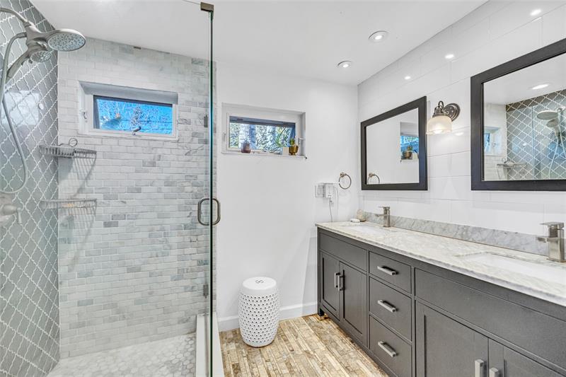 Image 23 of 40 For 1600 16th St