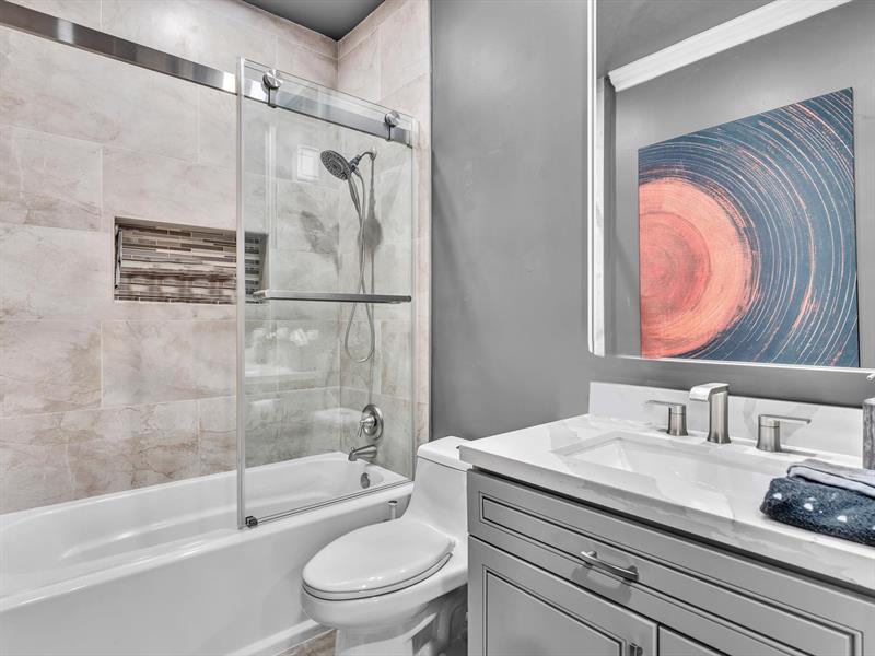 Image 34 of 42 For 2603 Center Court Dr  1