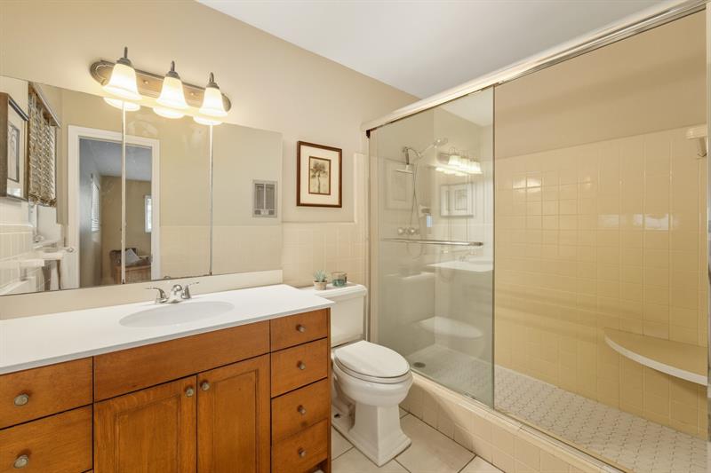 Image 17 of 26 For 3697 19th Ave
