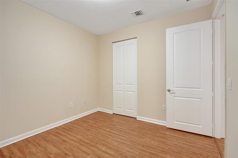 Image 17 of 37 For 2900 125th Ave  3-319