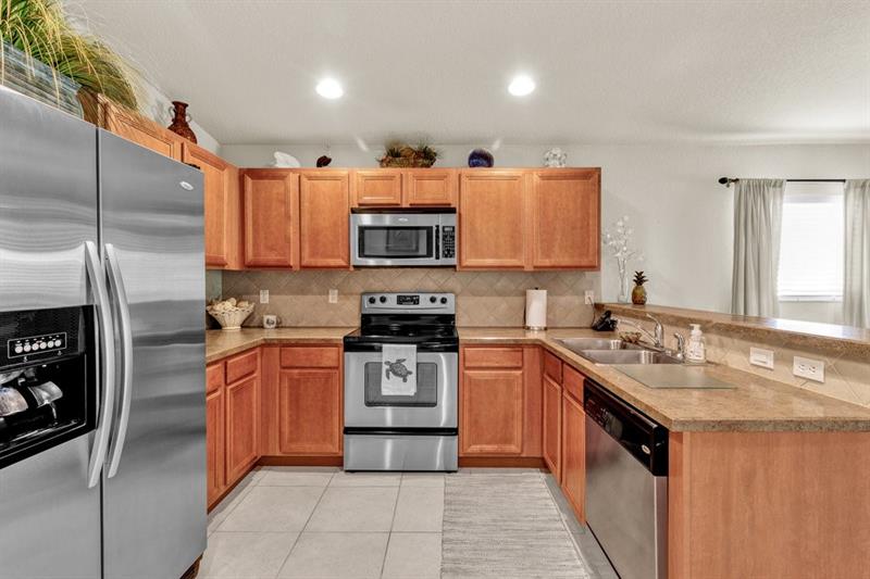 Image 11 of 42 For 4528 56th Ln