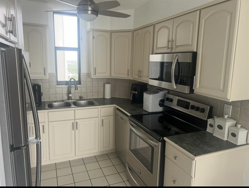 Details for 1000 Ocean Blvd  15j, Pompano Beach, FL 33062