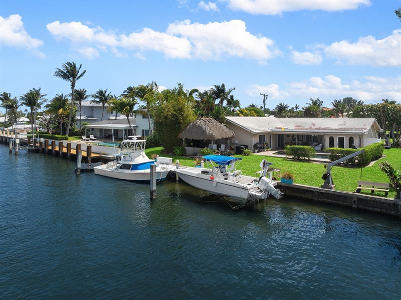 Details for 3 Sabal Island Dr, Ocean Ridge, FL 33435