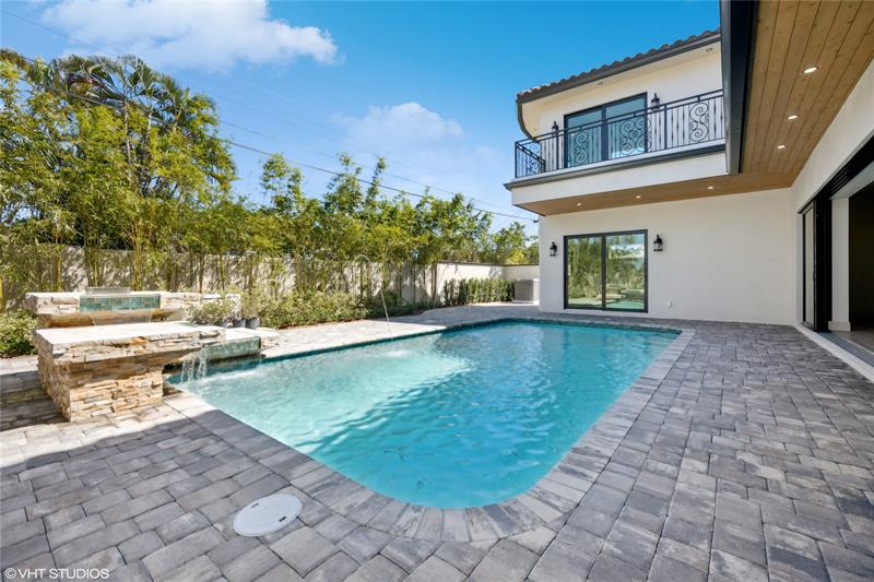 Image 16 of 68 For 5740 21st Rd